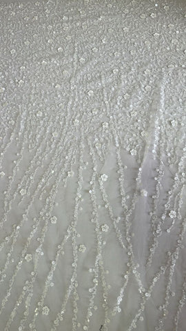 Creeping sequin lace