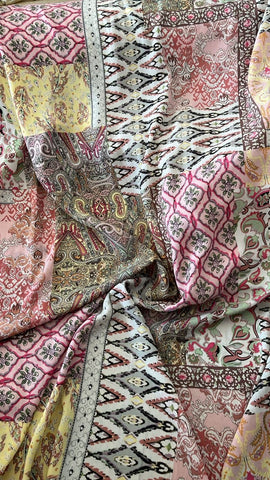 Box abstract chiffon