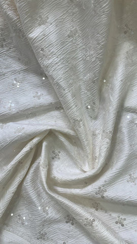 Sequin creeping floral jacquard