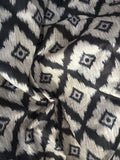 5 print black and grey Diamond design