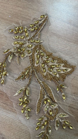 Good rhinestone beaded leaf applique