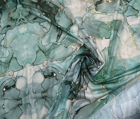 Green abstract resin mesh