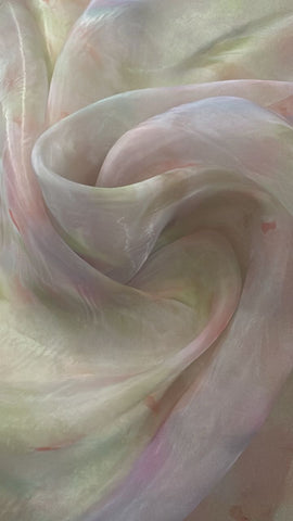 Light dye organza