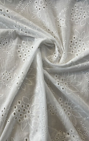 Little floral embroidered cotton lace