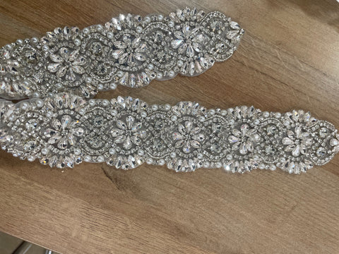 18 inch Pearl studded applique