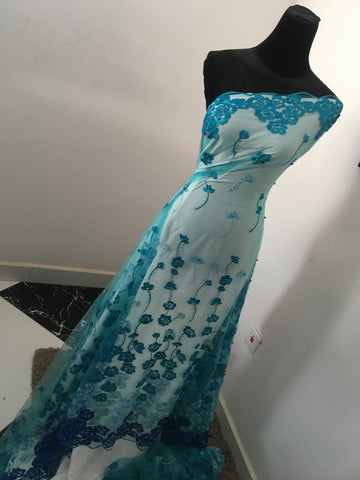 Blue and white flowery lace